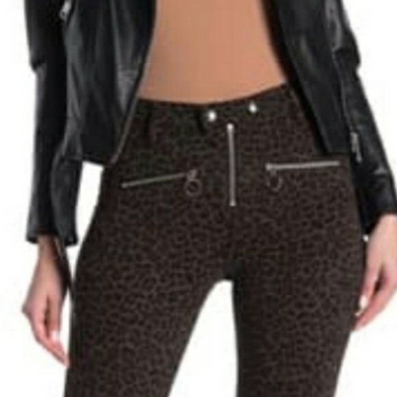 NWT Blank NYC Zip Utility Leopard Print Pant Size 25 - Picture 5 of 6